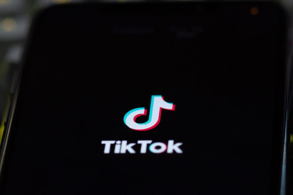 Tiktok launching live shopping in US!